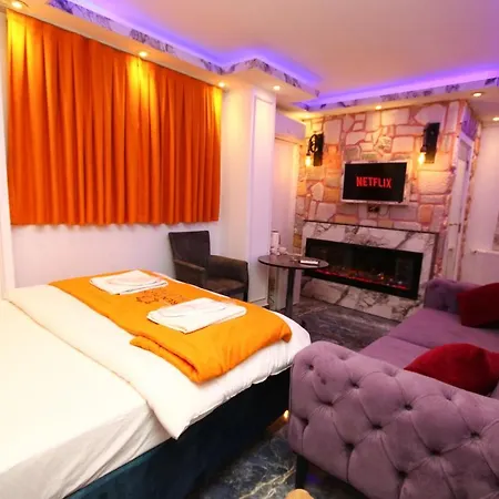 Ren Hotel